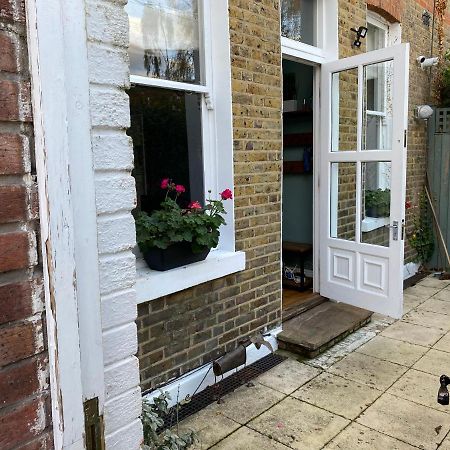 Richmond & Kew Gardens Cozy Garden Flat By The Pagoda Exteriér fotografie